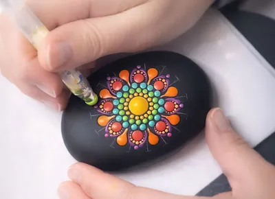 dot mandala painting process